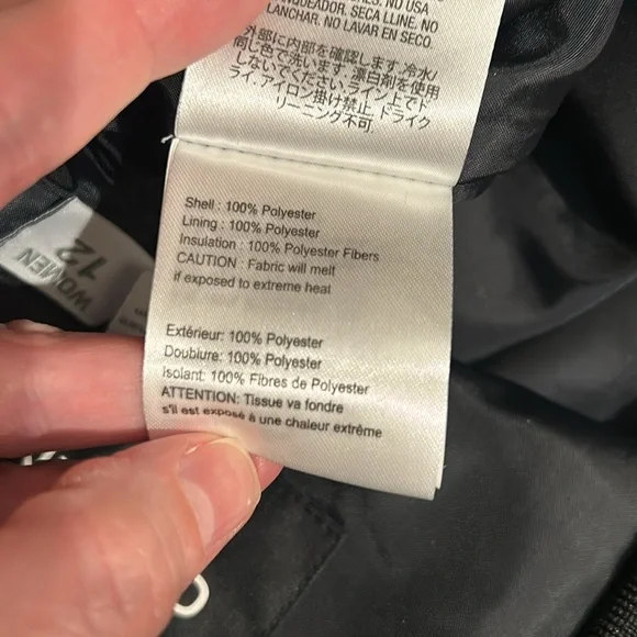 Obermeyer women’s ski pants. - Picture 11 of 11